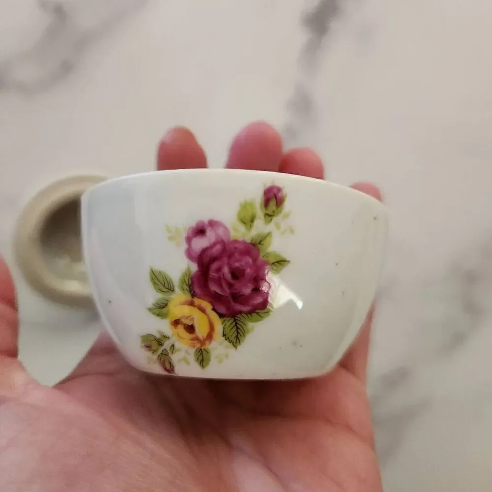 Vintage apple ceramic floral trinket box cream porcelain round with lid jewelry